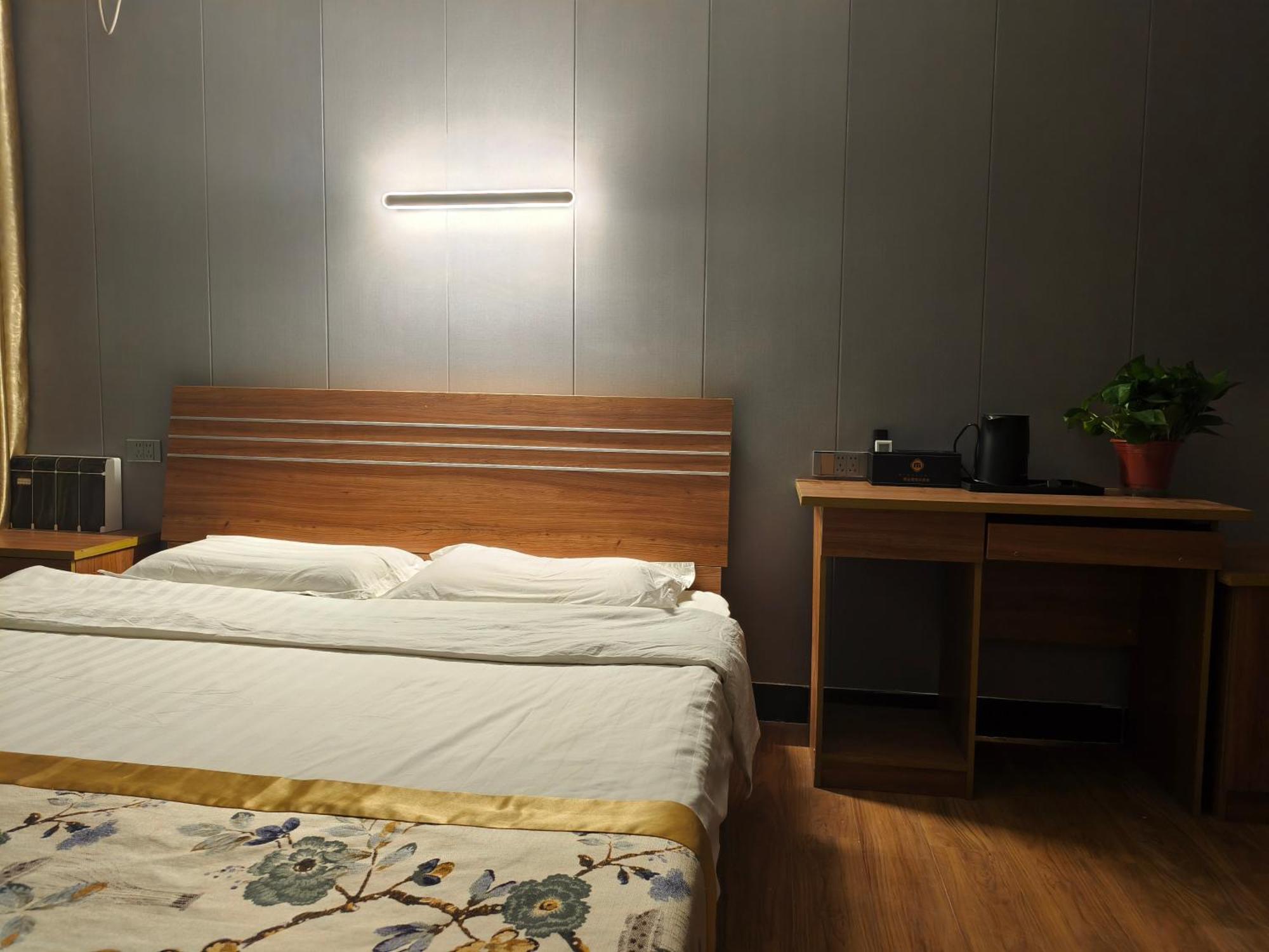 Huashan International Youth Hostel Huayin ภายนอก รูปภาพ