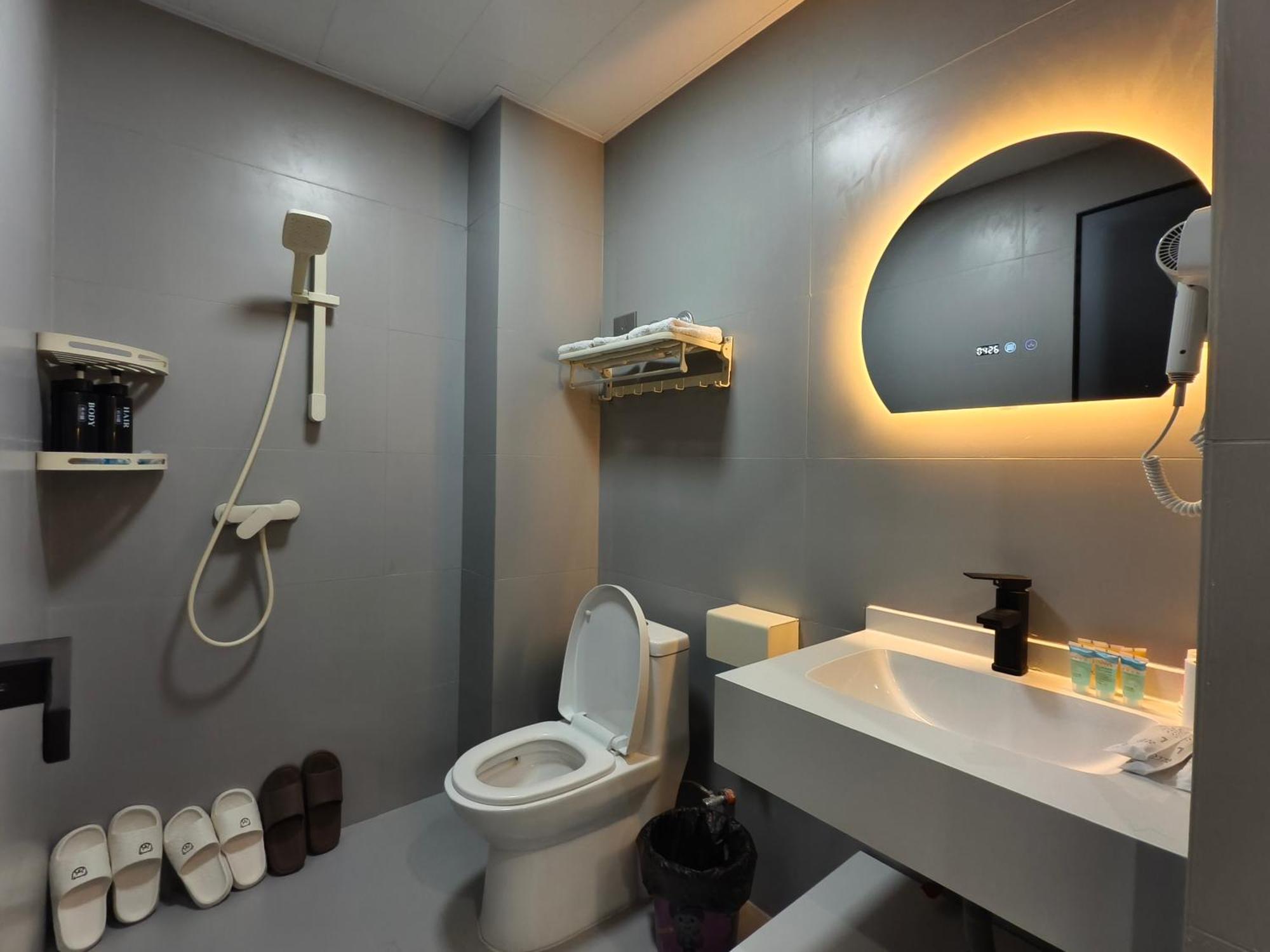 Huashan International Youth Hostel Huayin ภายนอก รูปภาพ